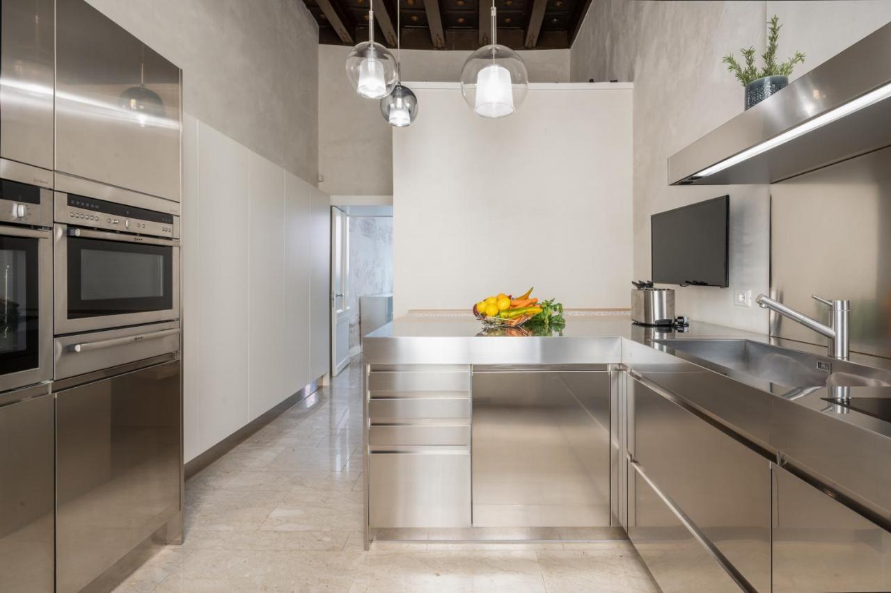 Apartamento Palazzo Soranzo Noble Floor R&R Venecia Exterior foto